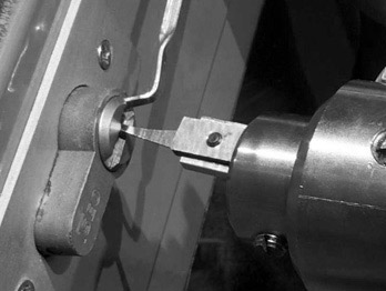 Poligon'da kapı açma hizmeti